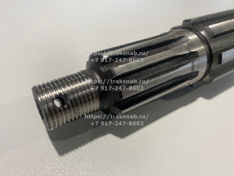 Вал раздаточной коробки — 2