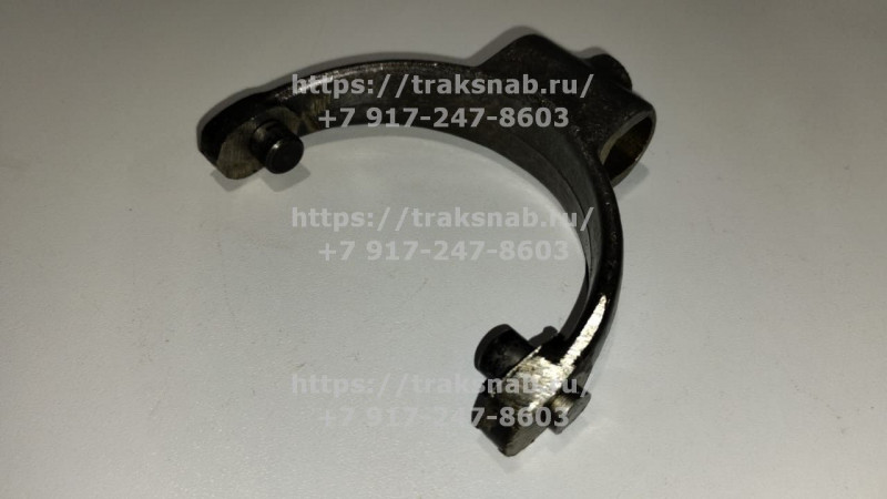 Вилка привода гидронасоса МТЗ 85-4604030 — 1